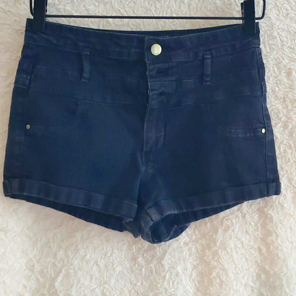 Refuge Size 2 Black Denim 3 Button Shorts